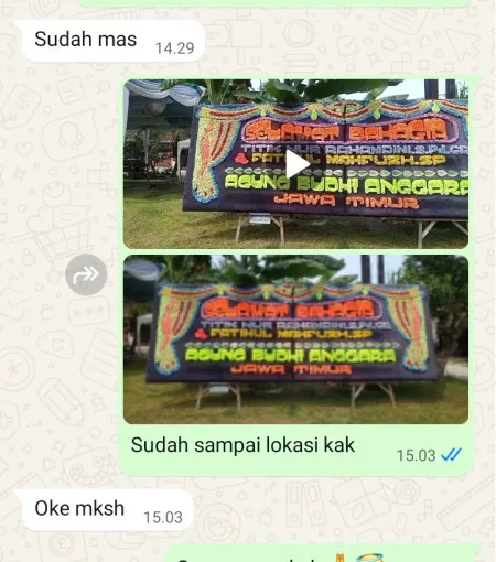 Pengiriman Papan Bunga Duren Tiga