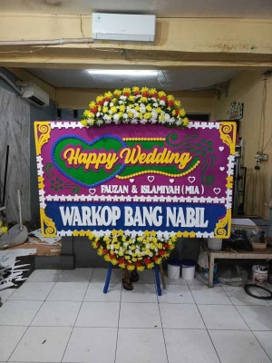 Papan Bunga di Duren Tiga